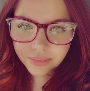 Meet your Posher, Yoly